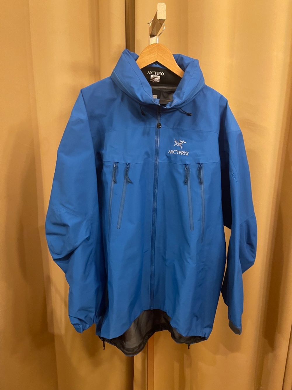 NEW! Arc'teryx Alpha SV Polartec Jacket Size XL